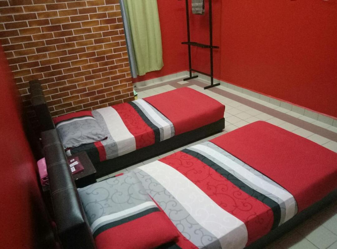 Kuala Besut Budget Hotel Ain Exterior foto