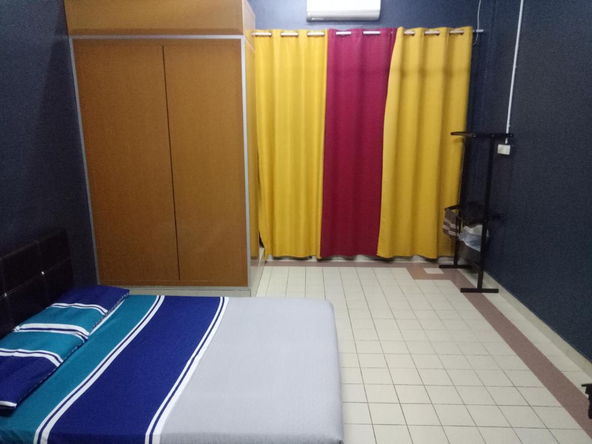 Kuala Besut Budget Hotel Ain Exterior foto